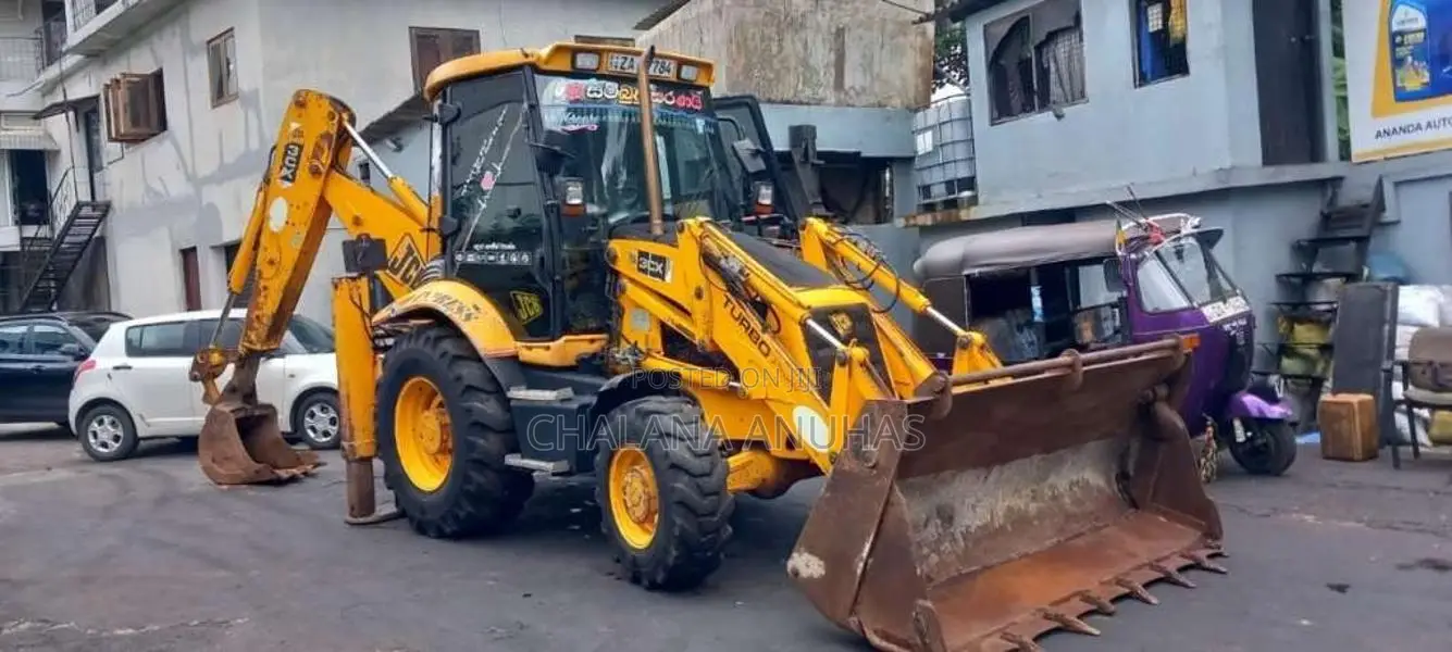 JCB 3CX 2003 Heavy-Duty (Used)