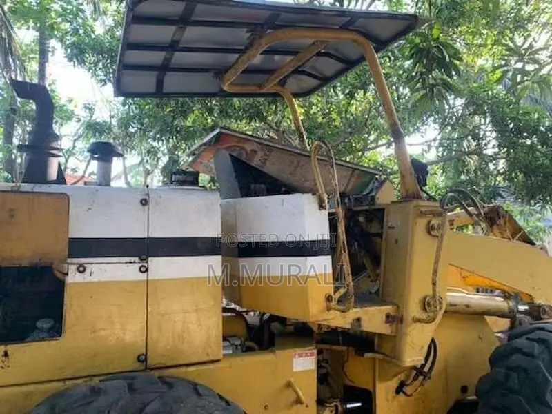 Komatsu 5- 2022 Heavy-Duty (Used)