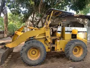 Komatsu 5- 2022 Heavy-Duty (Used)