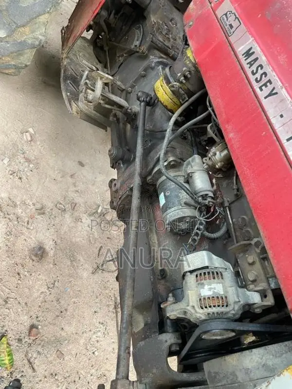 Massey-Ferguson 135 DL 2016 Tractor (Used)