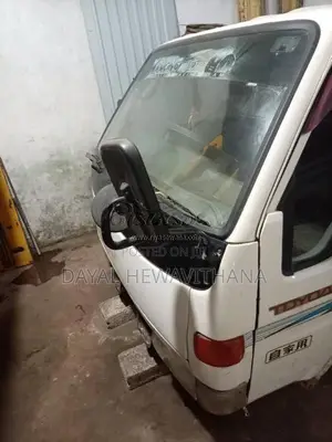Toyota TOYOACE 2010 Crew Cab (Used)