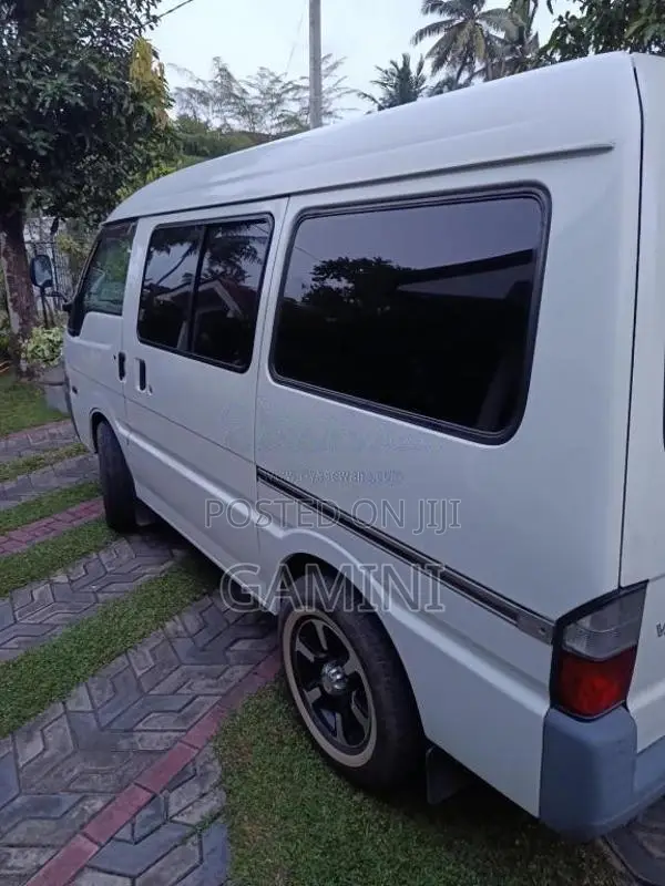 Nissan Vanette 2006 Van (Used)