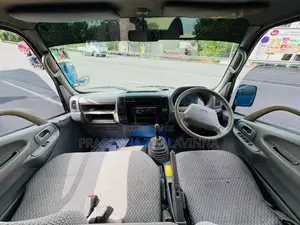Toyota CrewCab 2006 Crew Cab (Used)