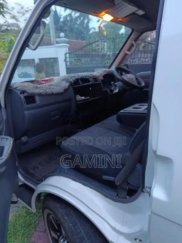 Nissan Vanette 2006 Van (Used)