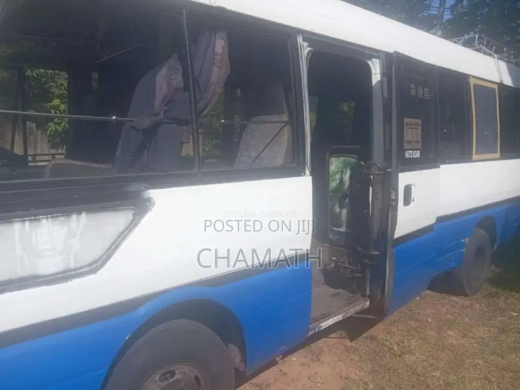 Mitsubishi Rosa 1990 Bus (Used)