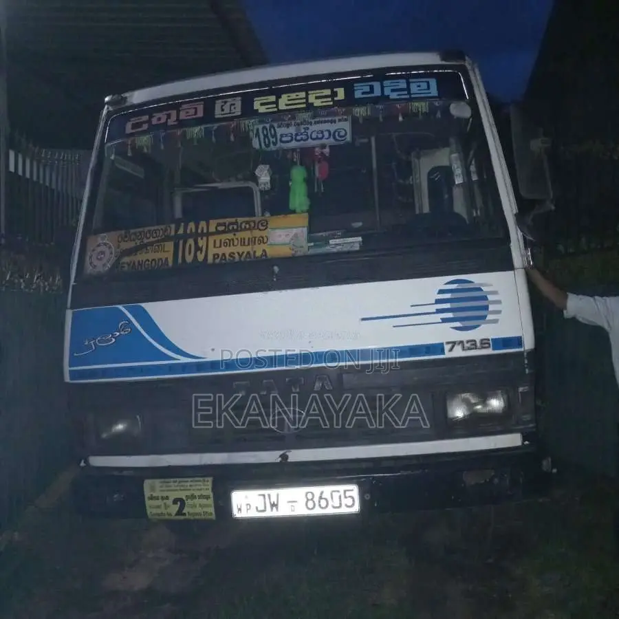 Tata 713 2005 Bus (Used)