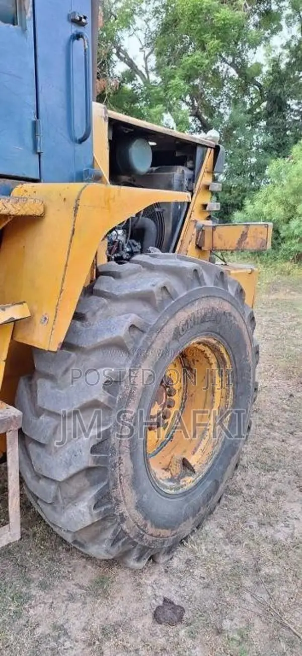 Kobelco Lk300 2012 Heavy-Duty (Used)