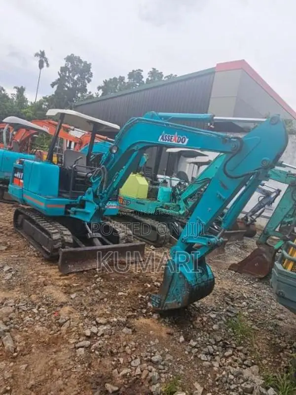 Kubota KX027 2014 Heavy-Duty (Used)