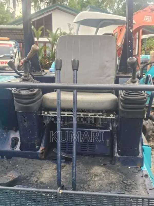 Kubota KX027 2014 Heavy-Duty (Used)
