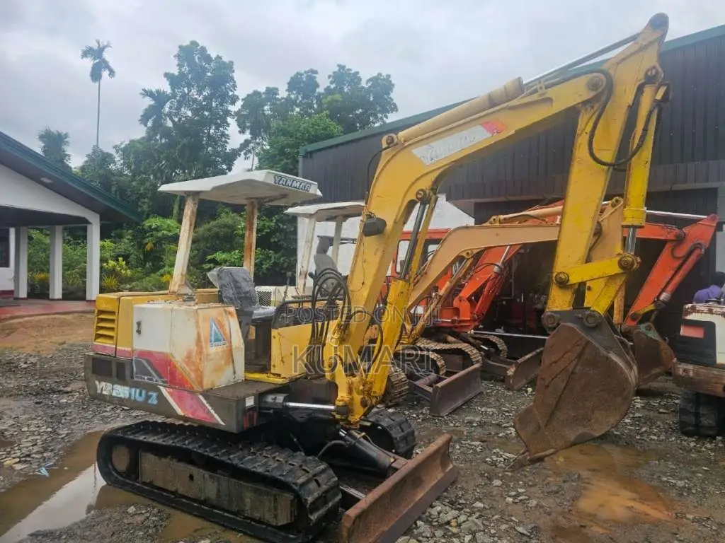 Yanmar 251UZ-2 2016 Heavy-Duty (Used)