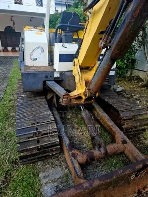 Yanmar B22 2015 Heavy-Duty (Used)