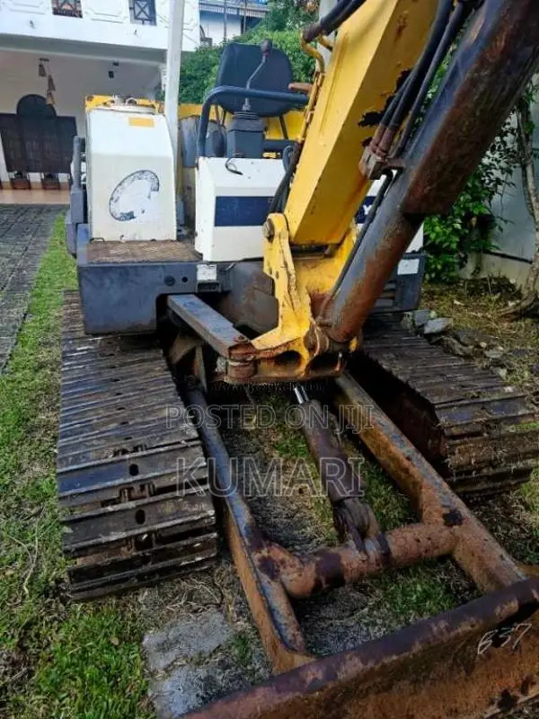 Yanmar B22 2015 Heavy-Duty (Used)