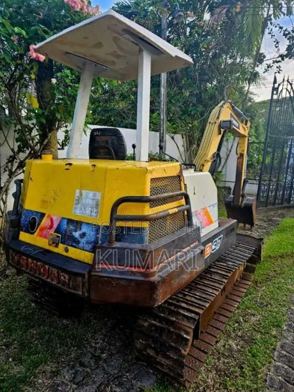 Yanmar B22 2015 Heavy-Duty (Used)