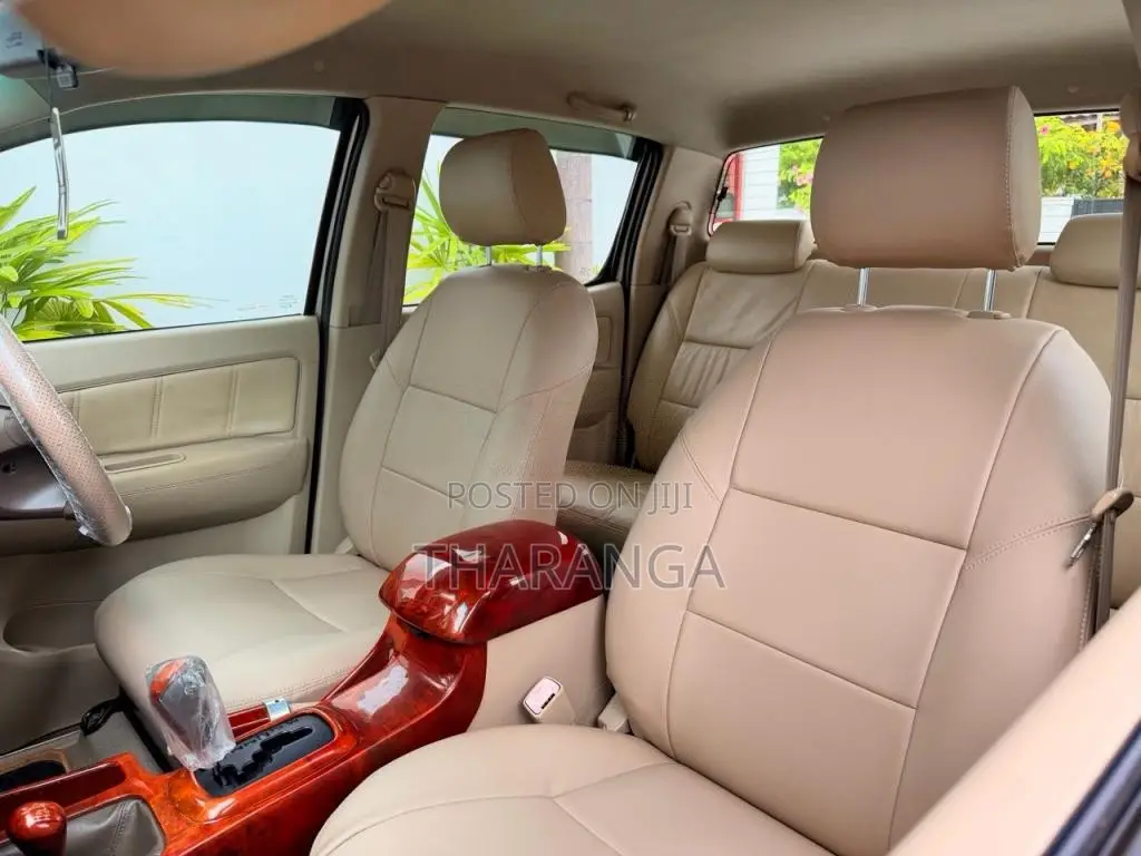 Toyota Hilux Vigo 2006 Pickup (Used)