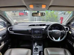 Toyota Hilux Revo G 2016 Pickup (Used)