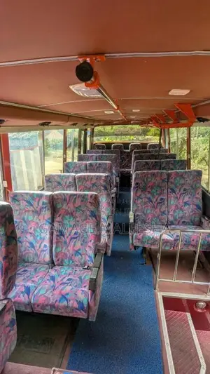 Mitsubishi Fuso 1989 Bus (Used)