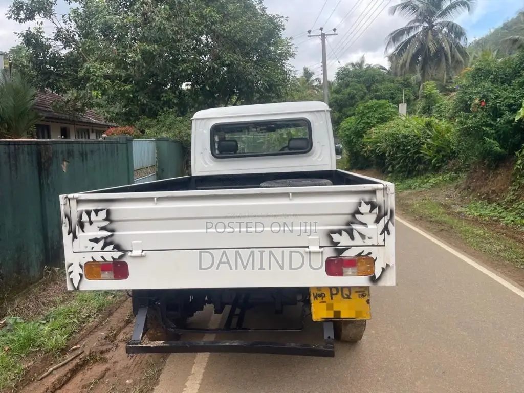 Mahindra Bolero Maxi Truck 2011 Pickup (Used)