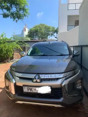 Mitsubishi L200 2020 Pickup (Used)