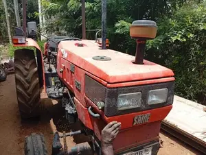 Saab Indian 2008 Tractor (Used)