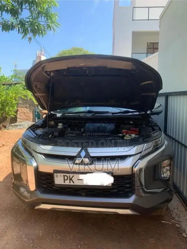 Mitsubishi L200 2020 Pickup (Used)