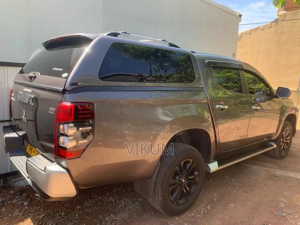 Mitsubishi L200 2020 Pickup (Used)