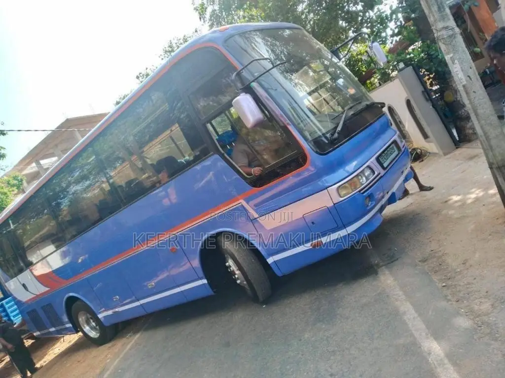 Mitsubishi Fuso 1998 Bus (Used)