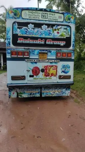 Ashok-Leyland Viking 2010 Bus (Used)