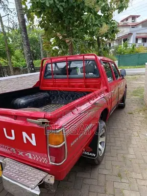 Nissan Datsun 1980 Pickup (Used)