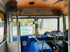 Ashok-Leyland Hino Power 2004 Bus (Used)