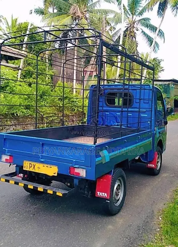 Tata DIMO BATTA 2014 Lorry (Used)