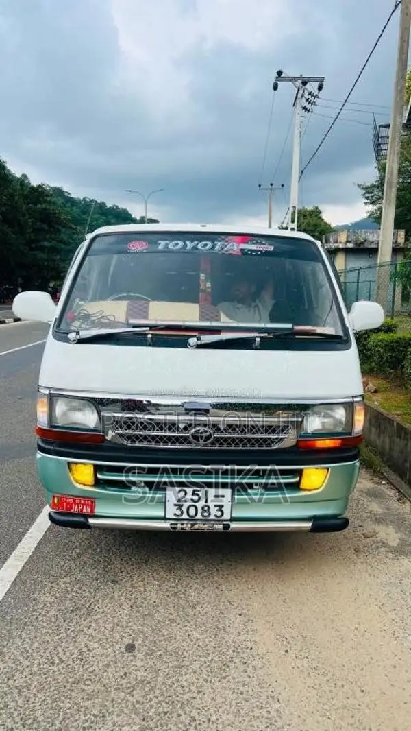 Toyota Dolphin Lh113 1996 Van (Used)