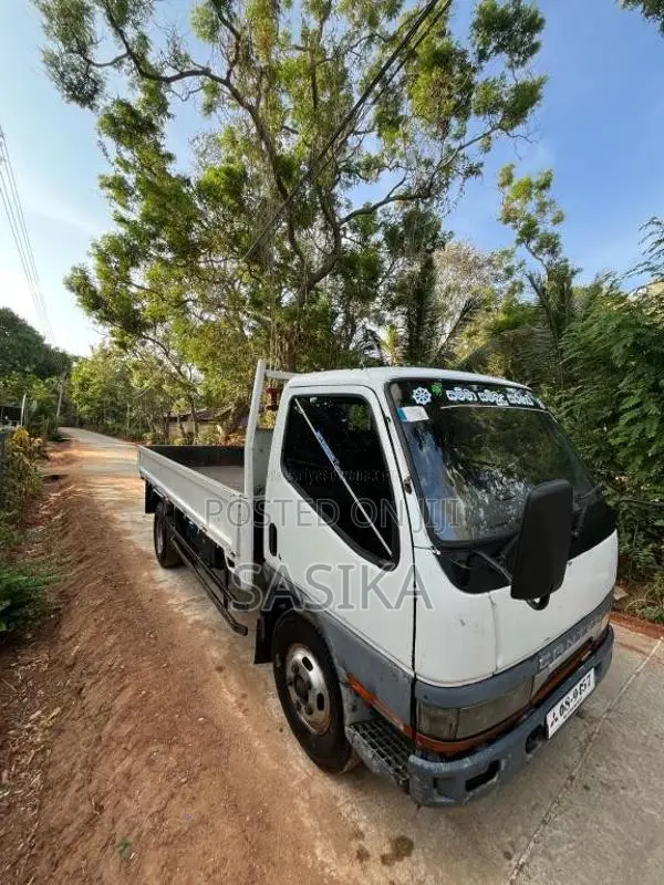 Mitsubishi Canter 1998 Lorry (Used)