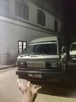 Toyota CM36 1992 Van (Used)