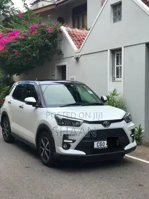 Toyota Raize 2022 SUV (Used)