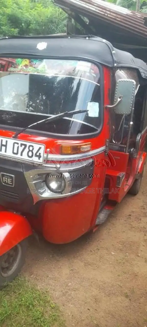 Bajaj RE 2015 Three Wheel (Used)