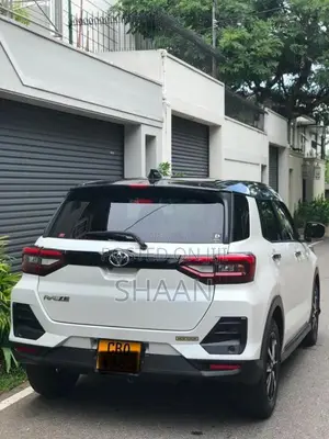 Toyota Raize 2022 SUV (Used)