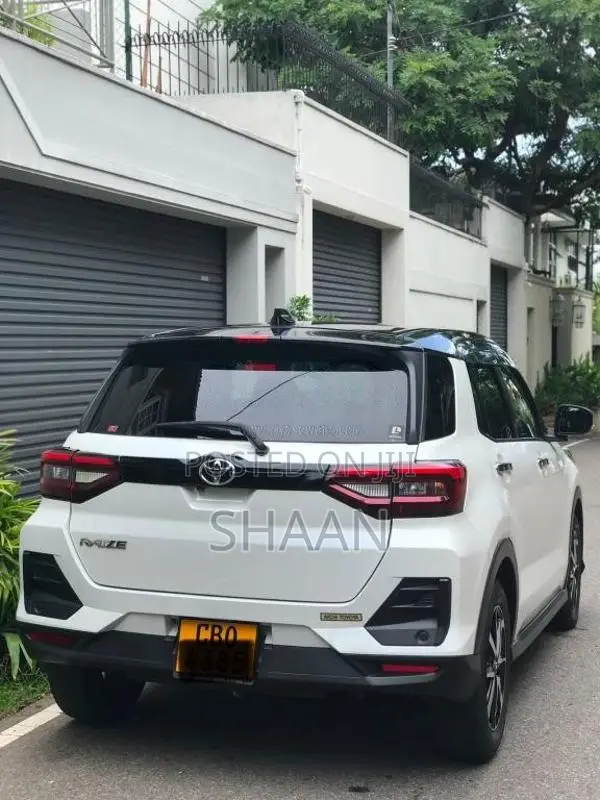 Toyota Raize 2022 SUV (Used)