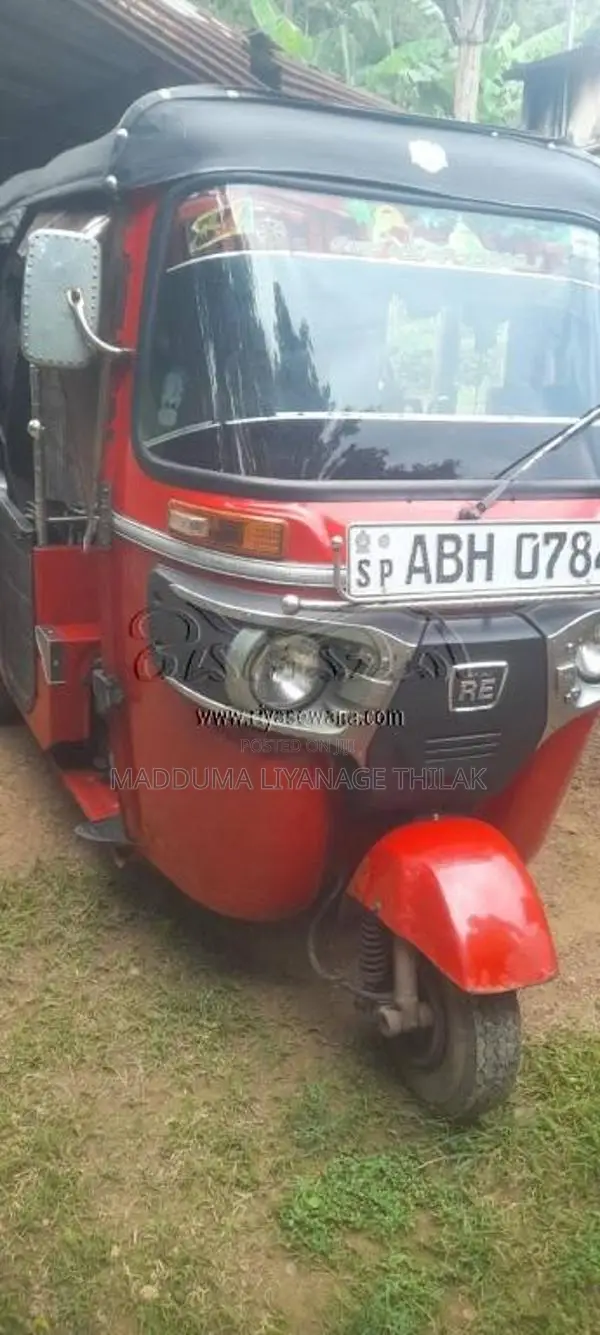 Bajaj RE 2015 Three Wheel (Used)