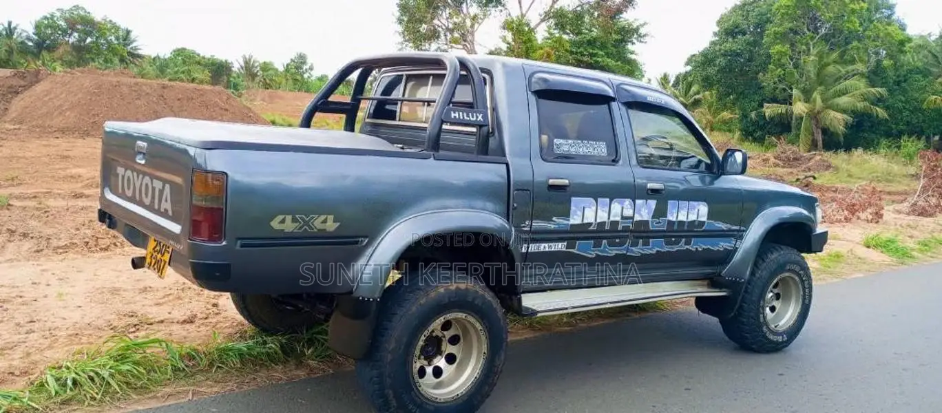 Toyota 107SSRx 1997 Pickup (Used)