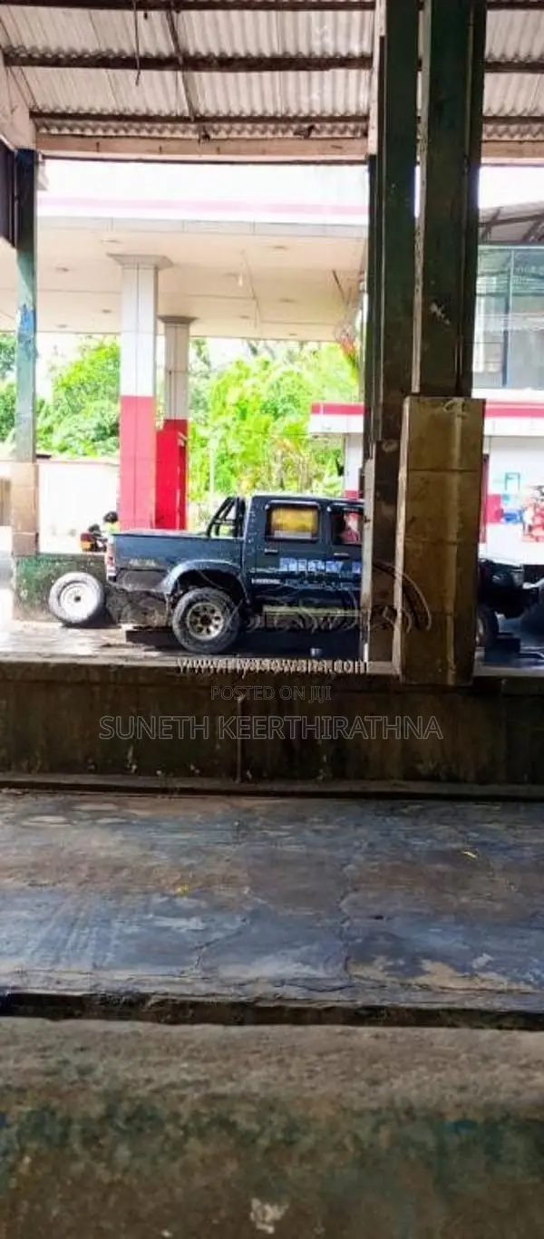 Toyota 107SSRx 1997 Pickup (Used)
