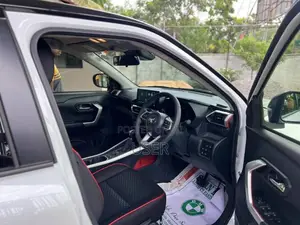Toyota Raize 2025 SUV Brand New