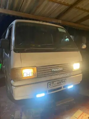 Mazda Brawny 1995 Van (Used)
