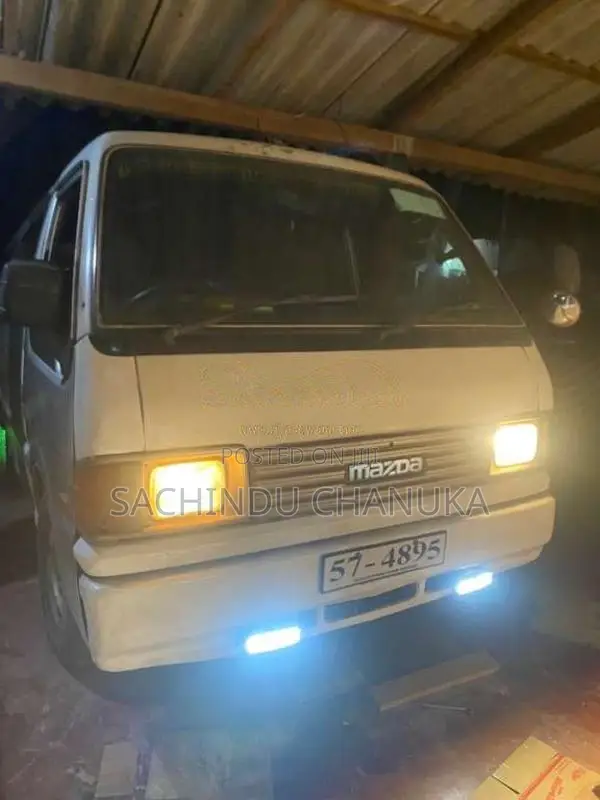 Mazda Brawny 1995 Van (Used)