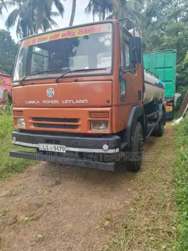 Ashok-Leyland 1112 E Commet 2011 Lorry (Used)