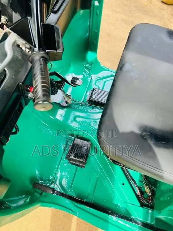Bajaj RE 4 Stroke 2010 Three Wheel (Used)