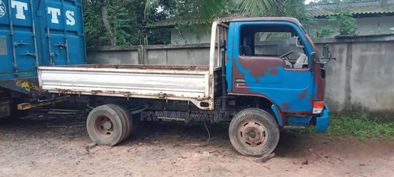 Yuejin 10.5 2007 Lorry (Used)