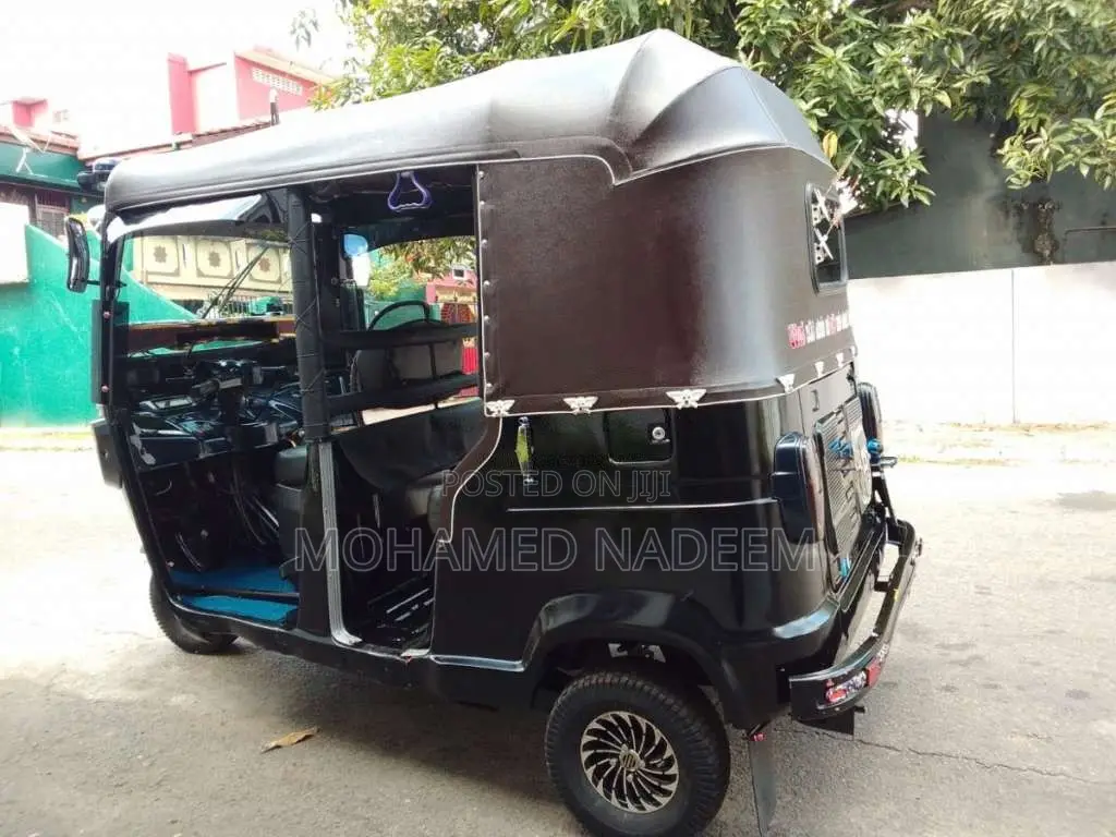TVS King 2011 Three Wheel (Used)