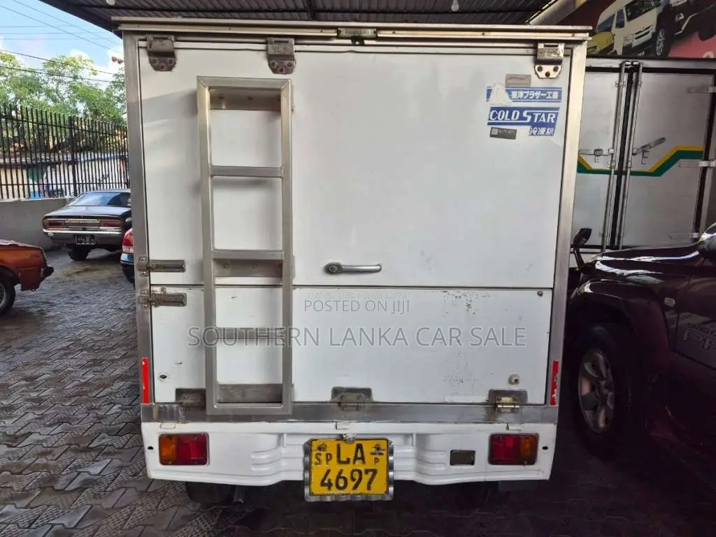 Daihatsu Hijet 2003 Lorry (Used)