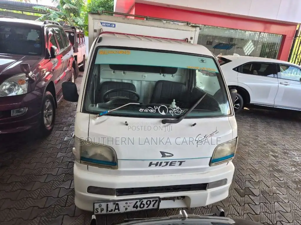 Daihatsu Hijet 2003 Lorry (Used)