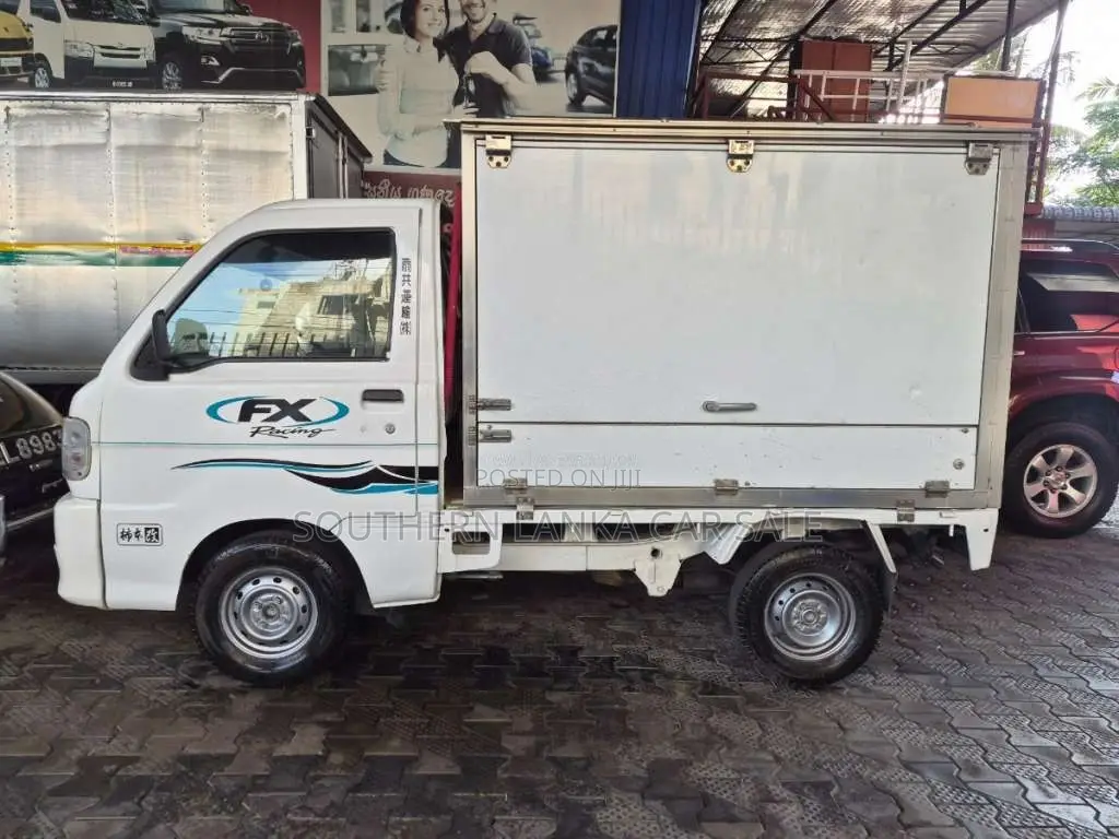 Daihatsu Hijet 2003 Lorry (Used)
